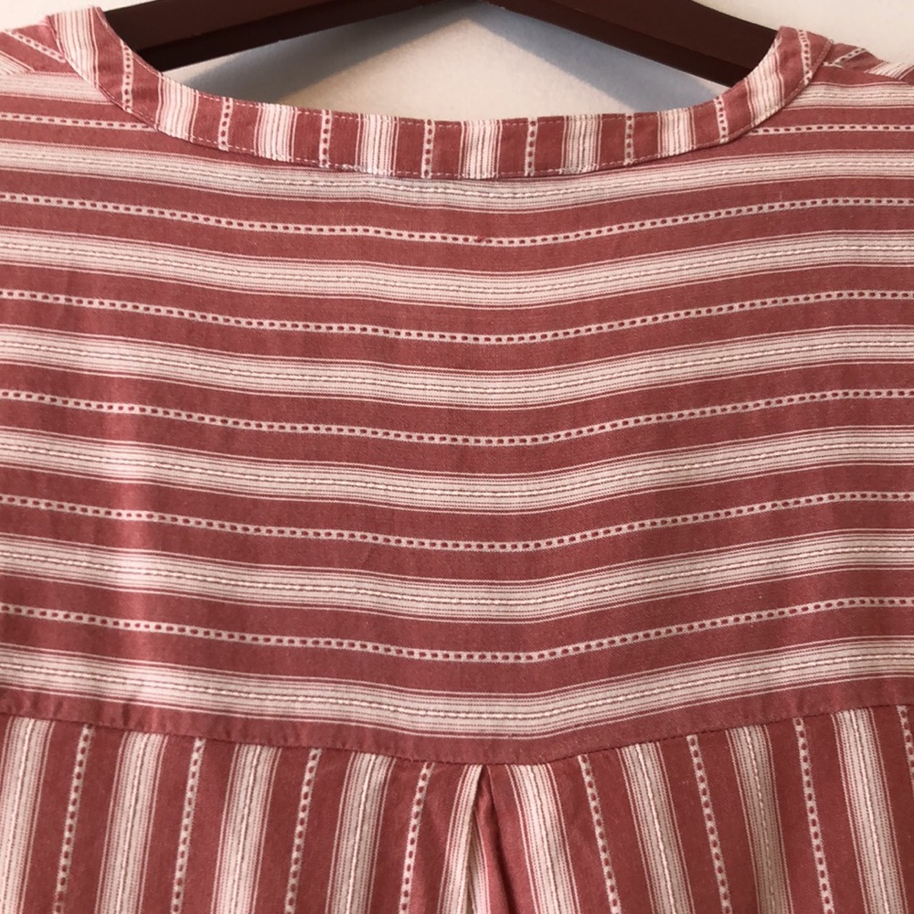 BCBGeneration  Blouse Small - Picture 4 of 8